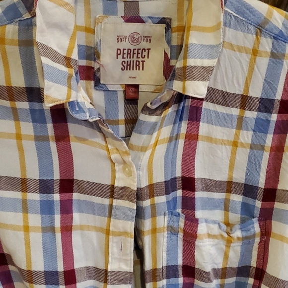 Perfect Lightweight Flannel - Picture 3 of 3